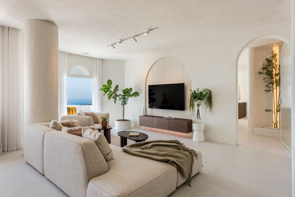 Appartement te koop in The Golden Mile | 3 slaapkamers H5467264