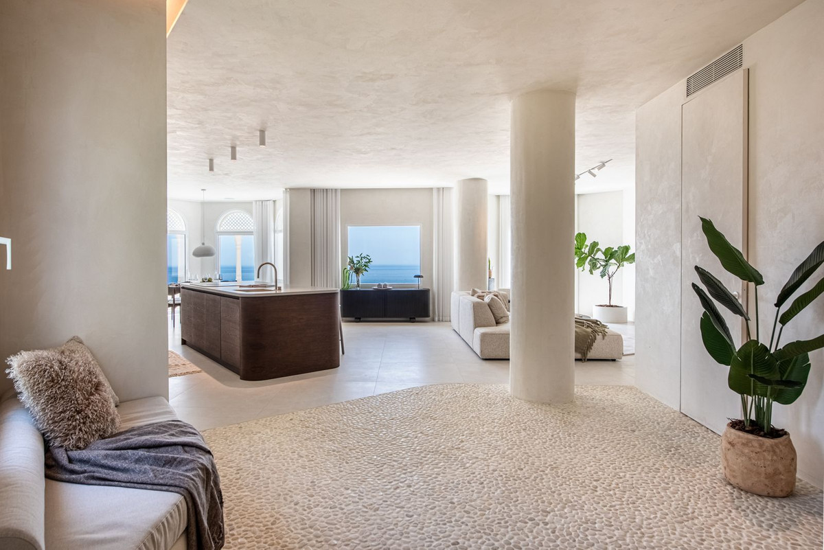 Appartement te koop in The Golden Mile | 3 slaapkamers H5467264