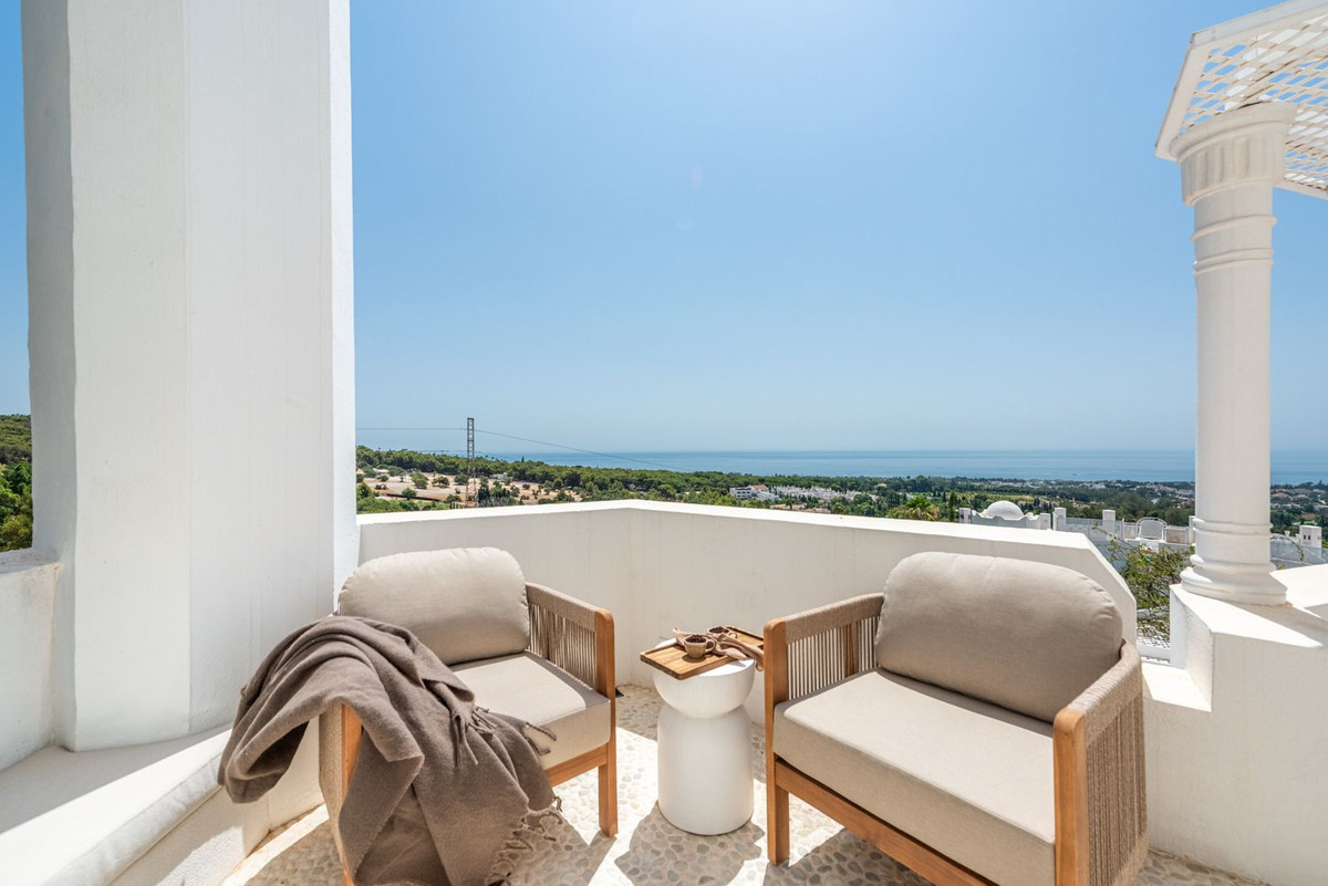 Appartement te koop in The Golden Mile | 3 slaapkamers H5467264