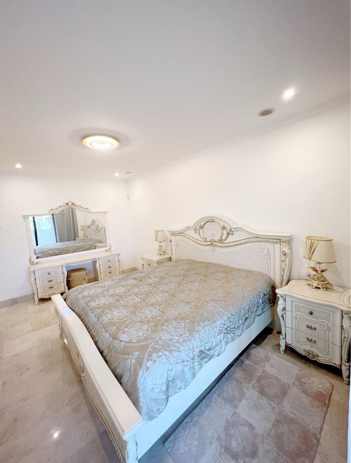 Duplex te koop in The Golden Mile | 3 slaapkamers H5468545