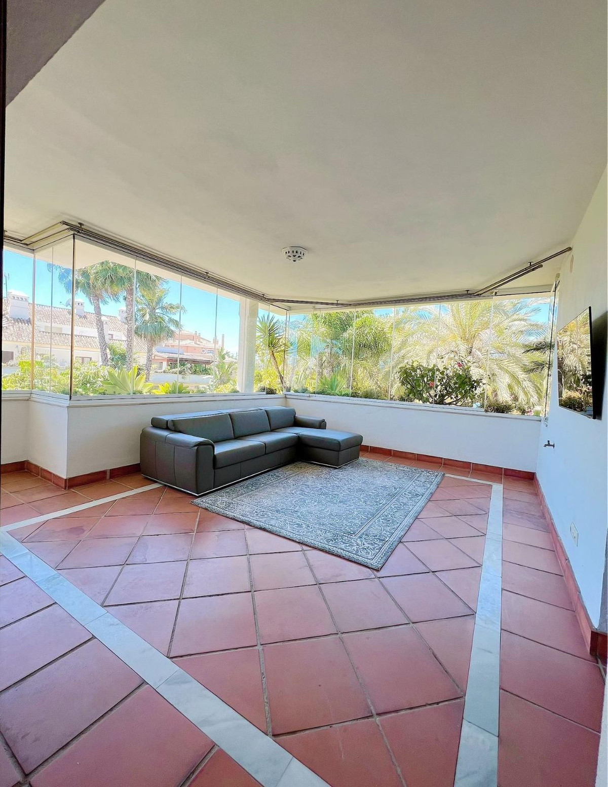 Duplex te koop in The Golden Mile | 3 slaapkamers H5468545
