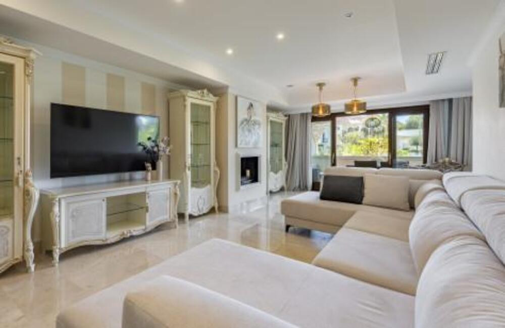 Duplex te koop in The Golden Mile | 3 slaapkamers H5468545