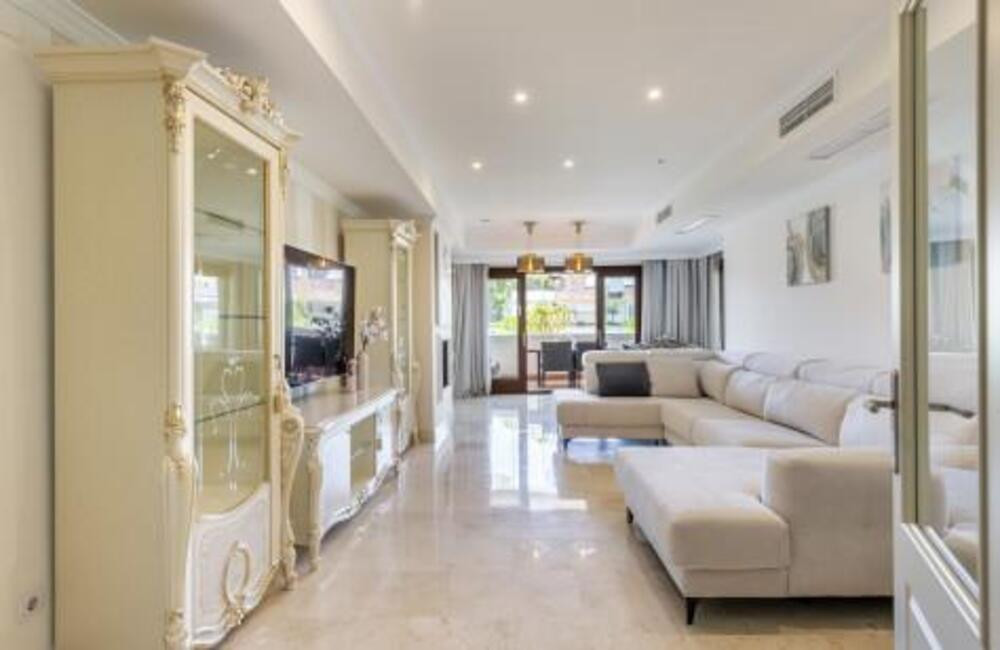 Duplex te koop in The Golden Mile | 3 slaapkamers H5468545