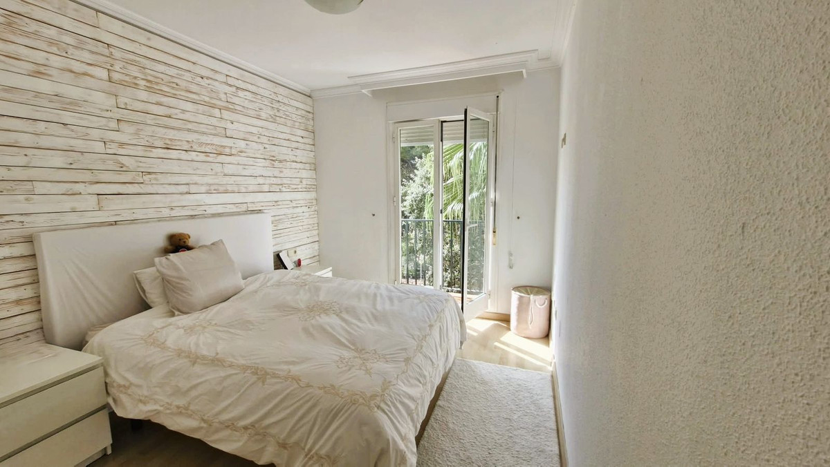 Huis te koop in The Golden Mile | 3 slaapkamers H5481655
