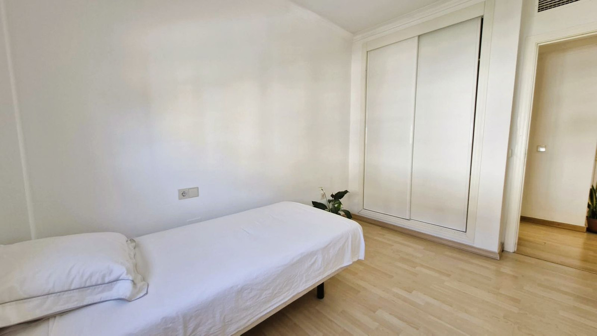 Huis te koop in The Golden Mile | 3 slaapkamers H5481655