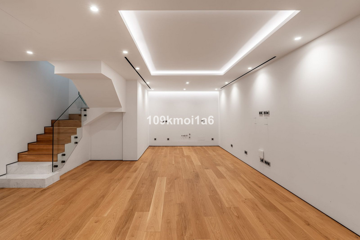 Appartement te koop in The Golden Mile | 4 slaapkamers H5482666