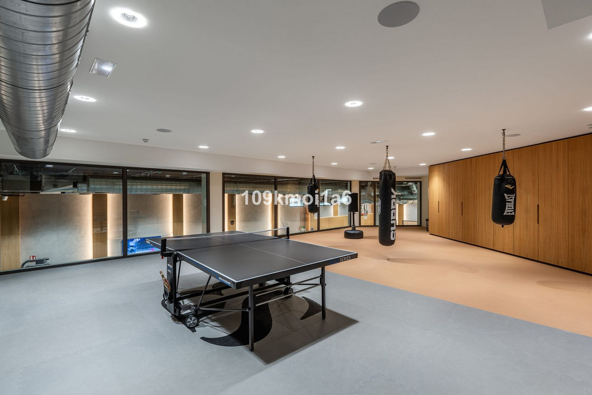 Appartement te koop in The Golden Mile | 4 slaapkamers H5482666