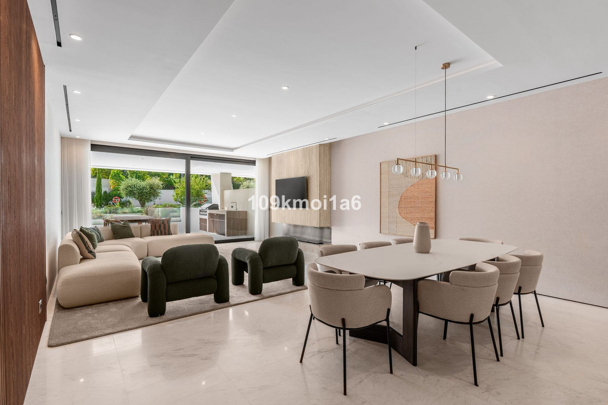 Appartement te koop in The Golden Mile | 4 slaapkamers H5482666