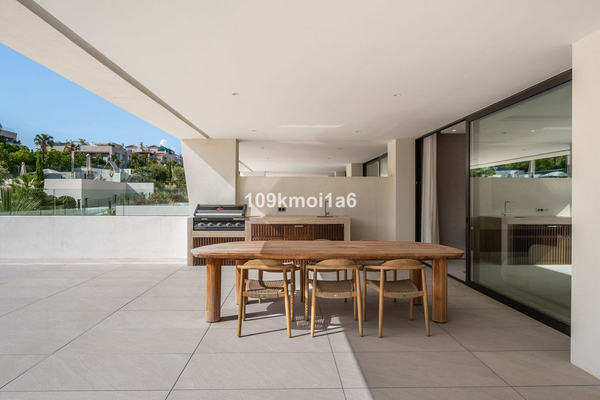 Appartement te koop in The Golden Mile | 4 slaapkamers H5482666