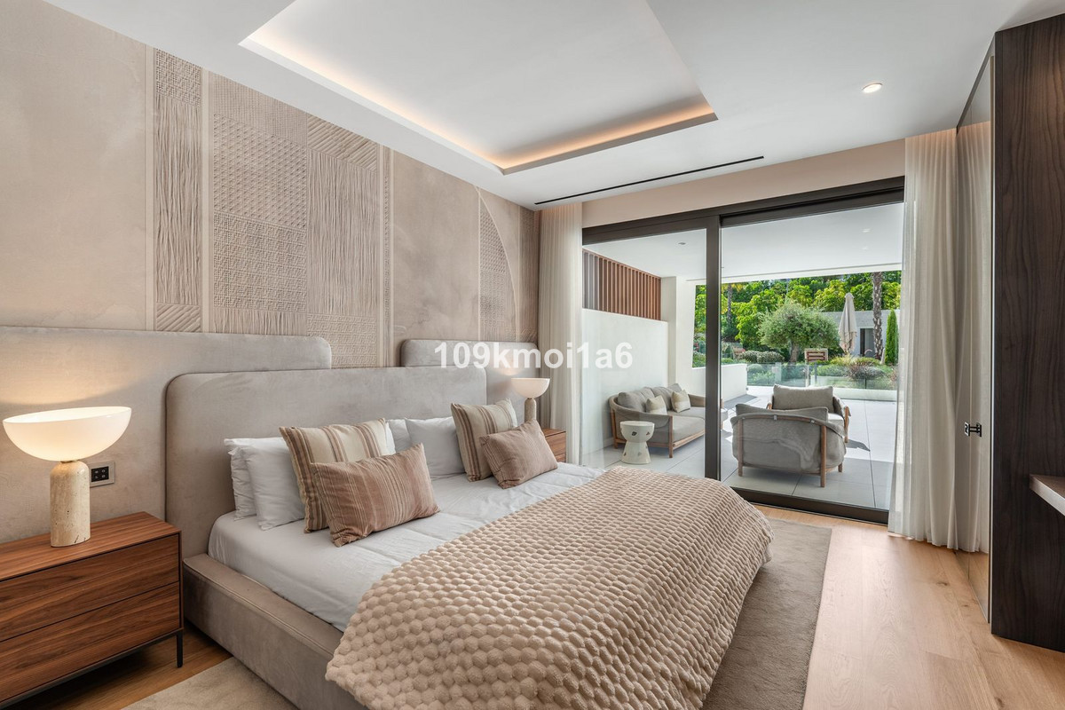 Appartement te koop in The Golden Mile | 4 slaapkamers H5482666