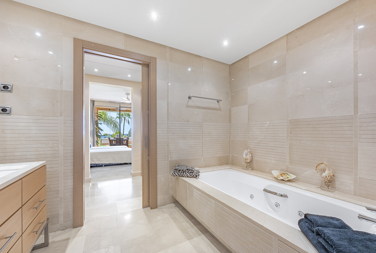 Property main view 33