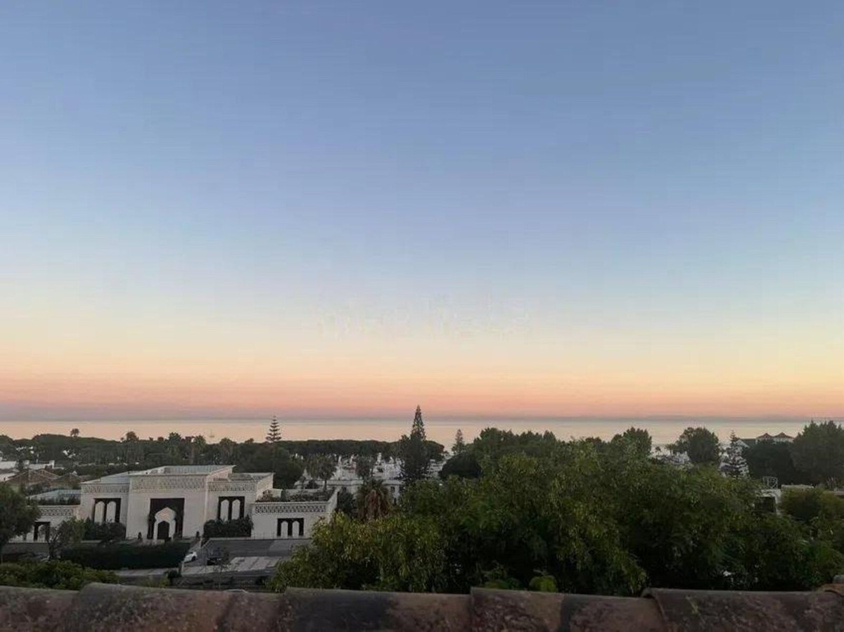 Duplex te koop in The Golden Mile | 4 slaapkamers H5485978