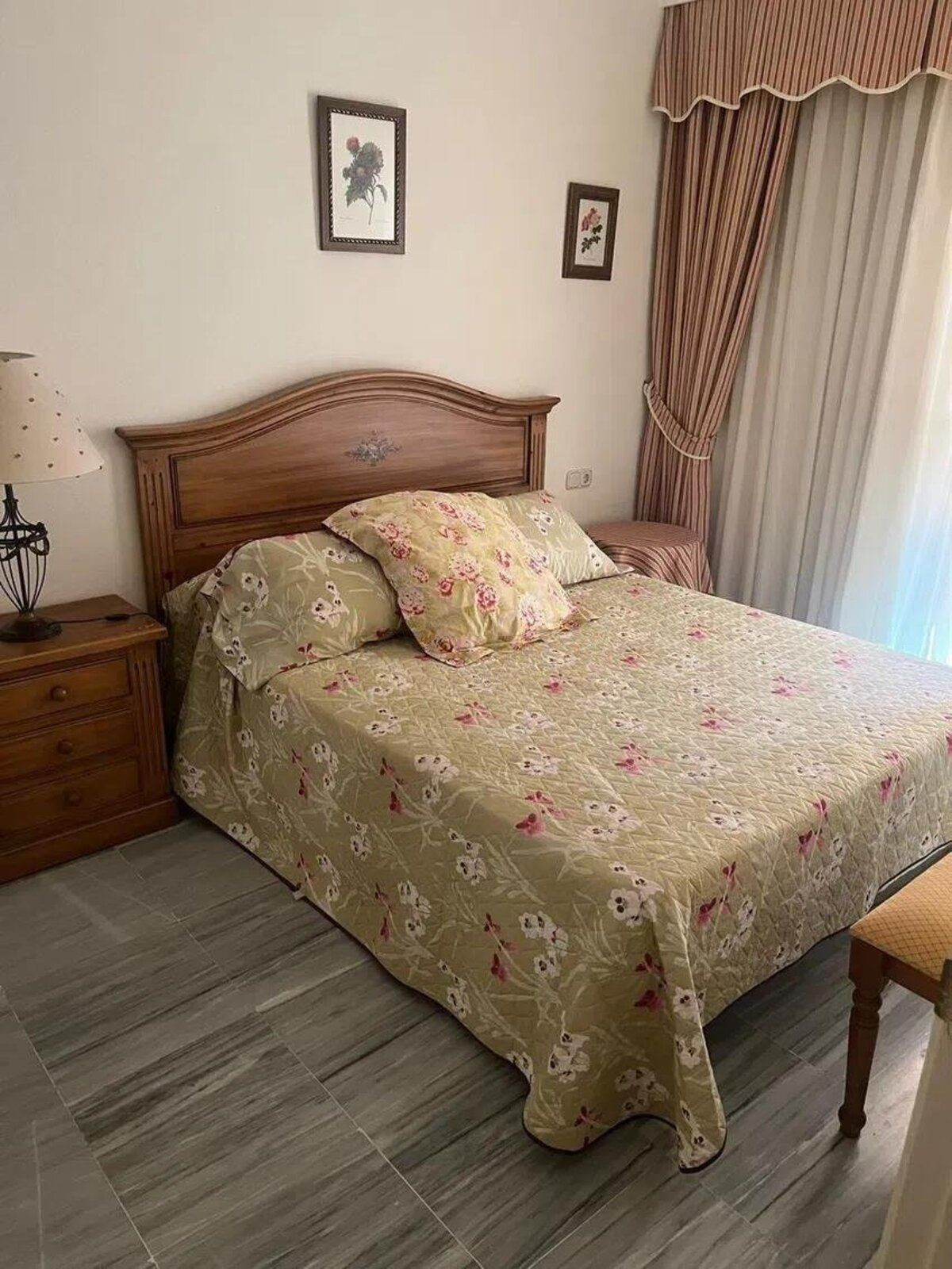 Duplex te koop in The Golden Mile | 4 slaapkamers H5485978