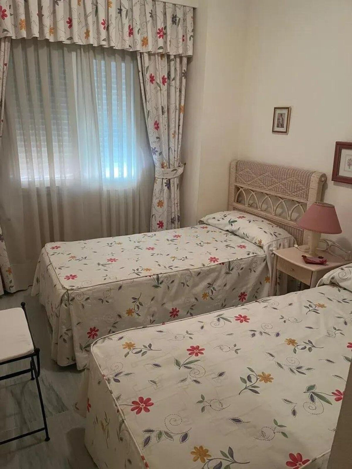 Duplex te koop in The Golden Mile | 4 slaapkamers H5485978