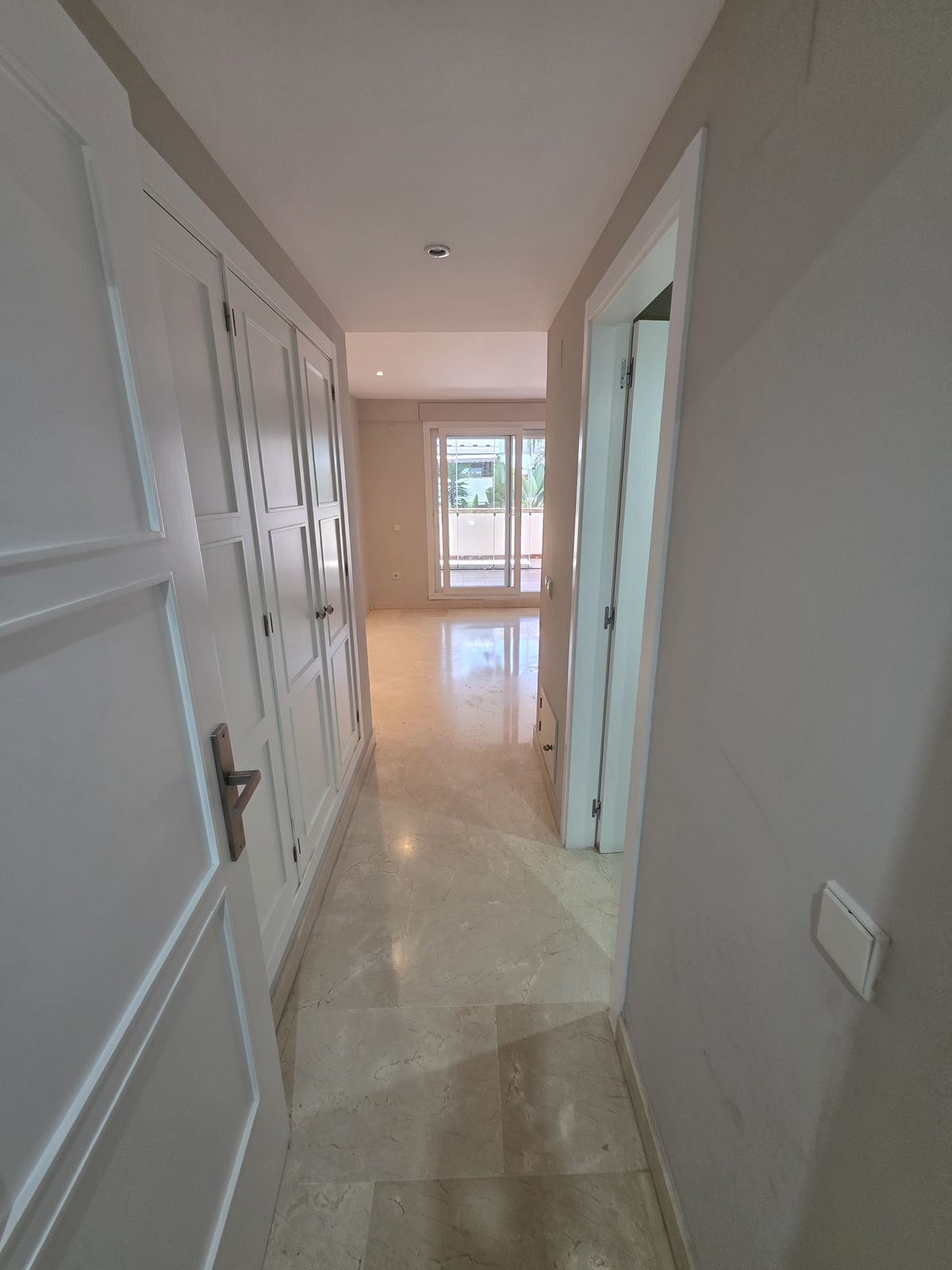 Appartement te koop in The Golden Mile | 3 slaapkamers H5486437