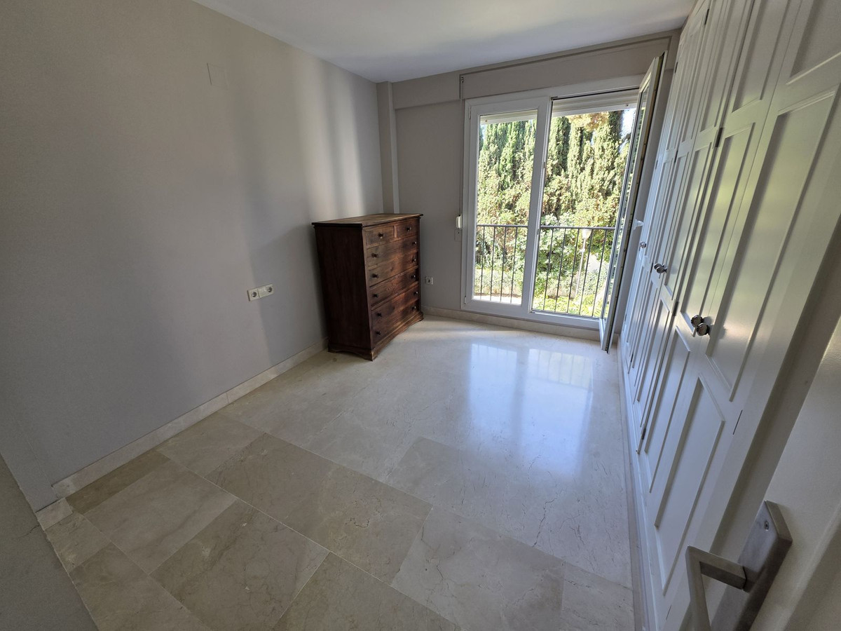 Appartement te koop in The Golden Mile | 3 slaapkamers H5486437