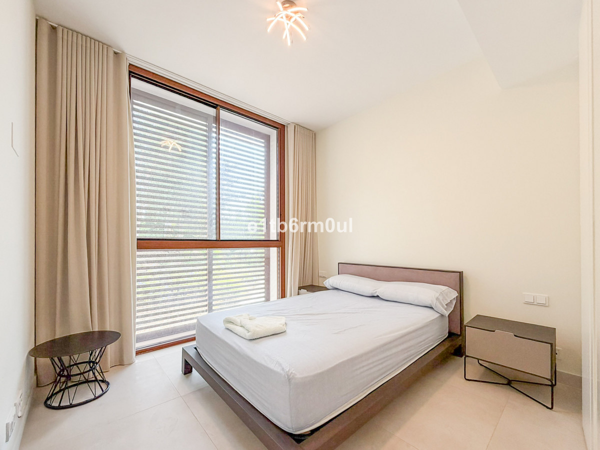 Appartement te koop in The Golden Mile | 4 slaapkamers H5486746