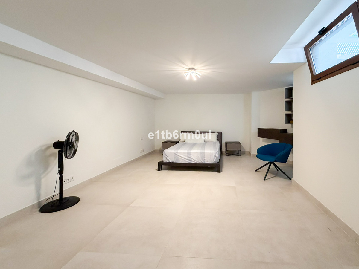 Appartement te koop in The Golden Mile | 4 slaapkamers H5486746
