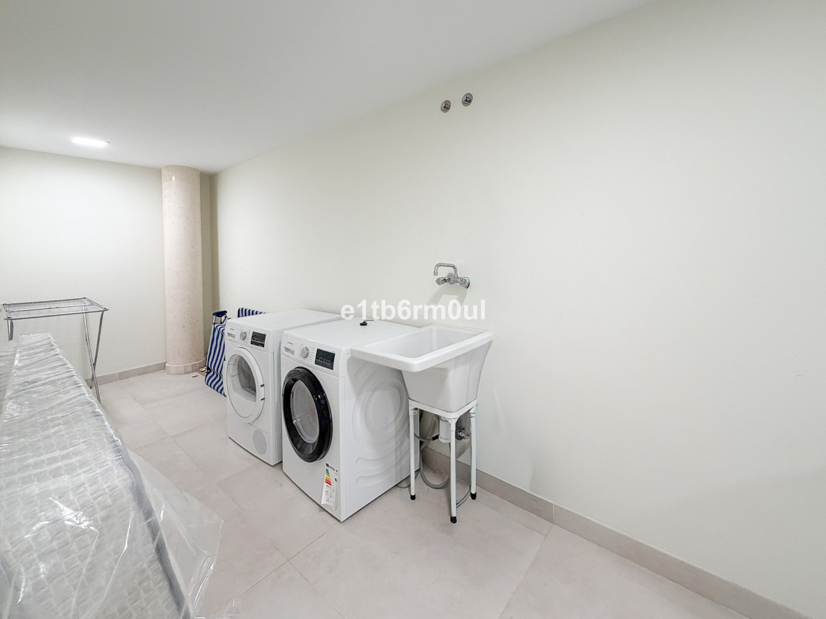 Appartement te koop in The Golden Mile | 4 slaapkamers H5486746