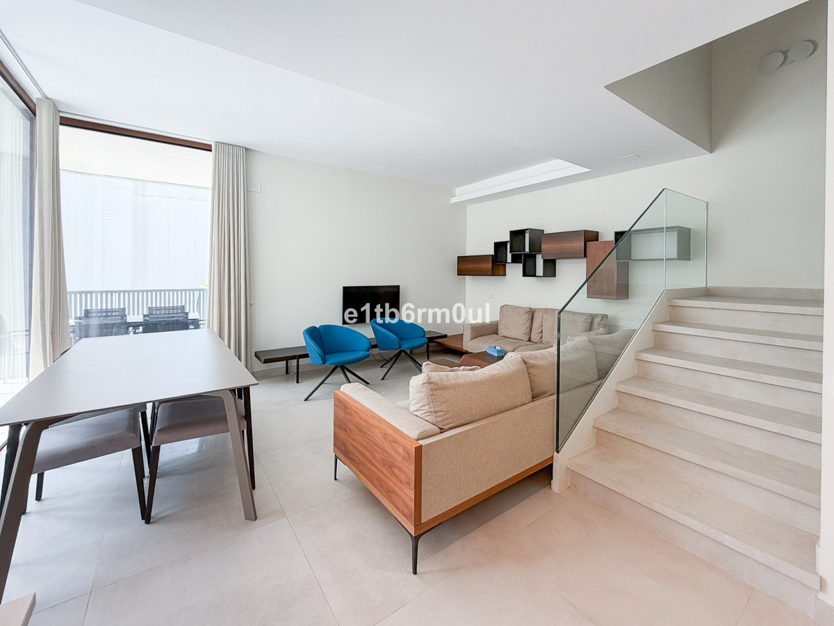 Appartement te koop in The Golden Mile | 4 slaapkamers H5486746