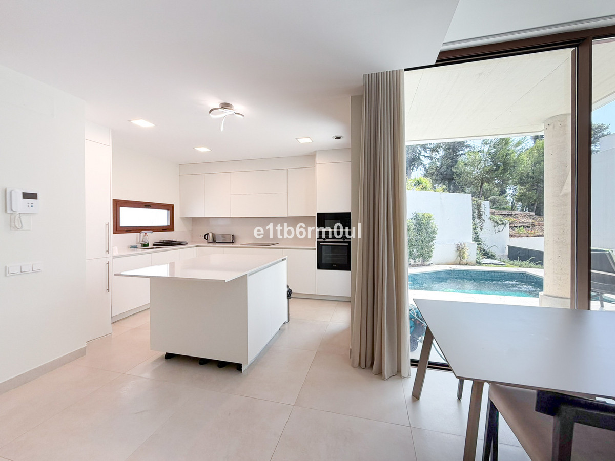 Appartement te koop in The Golden Mile | 4 slaapkamers H5486746