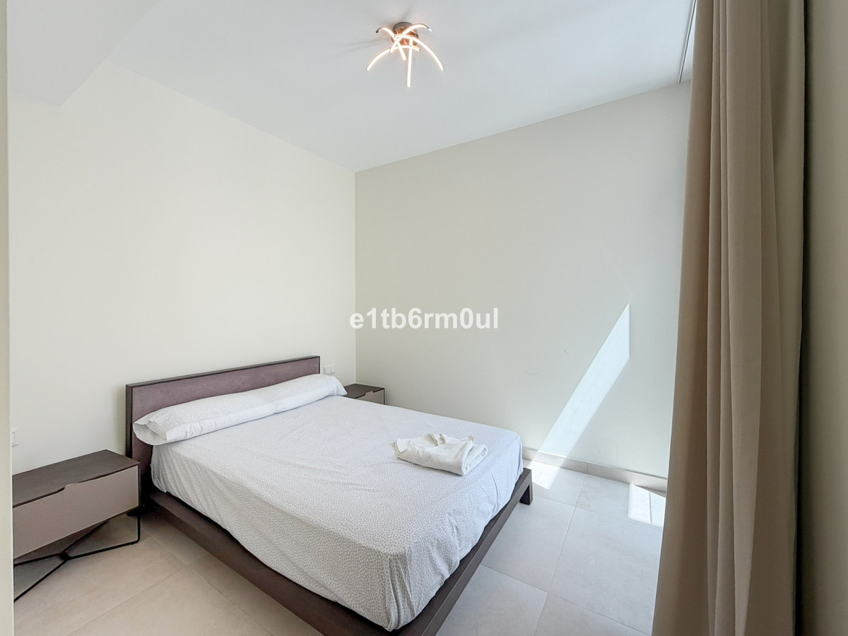 Appartement te koop in The Golden Mile | 4 slaapkamers H5486746