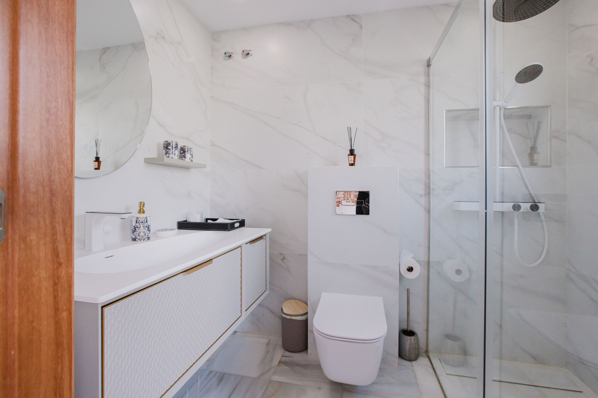 Appartement te koop in The Golden Mile | 4 slaapkamers H5486752