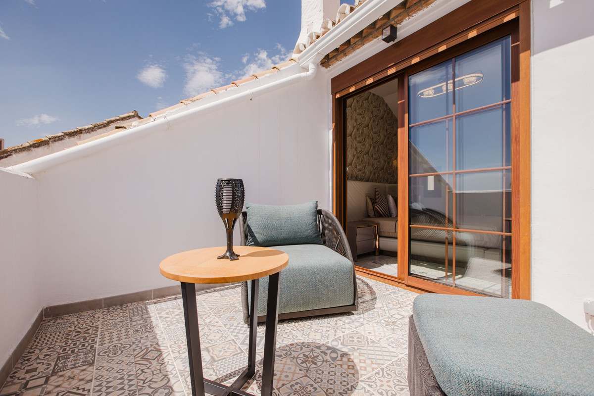 Appartement te koop in The Golden Mile | 4 slaapkamers H5486752