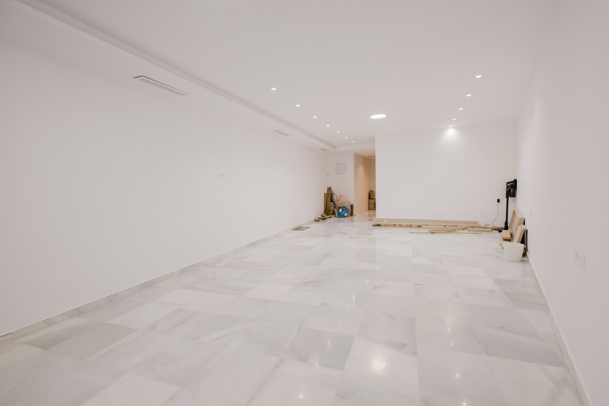 Appartement te koop in The Golden Mile | 4 slaapkamers H5486752