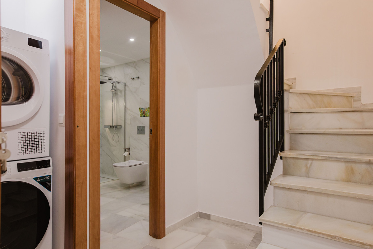 Appartement te koop in The Golden Mile | 4 slaapkamers H5486752