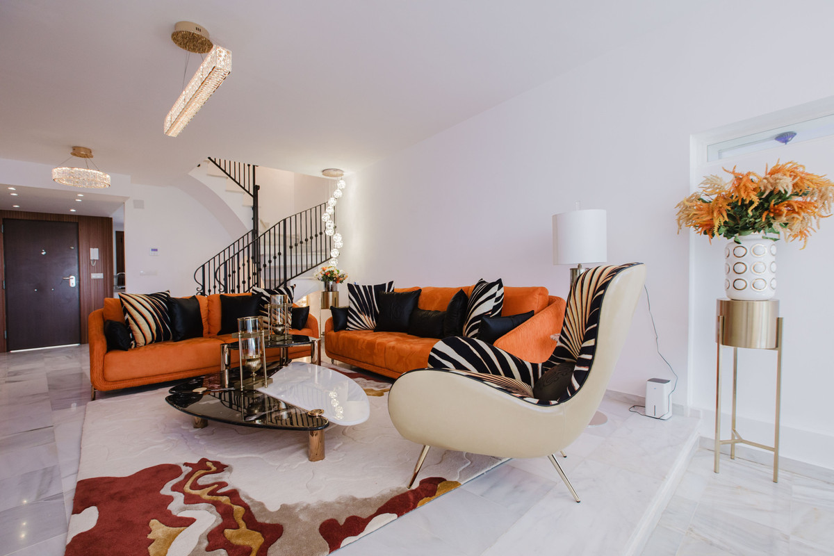 Appartement te koop in The Golden Mile | 4 slaapkamers H5486752