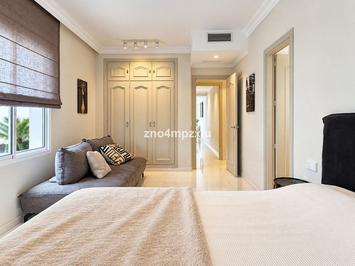 Appartement te koop in The Golden Mile | 2 slaapkamers H5486947