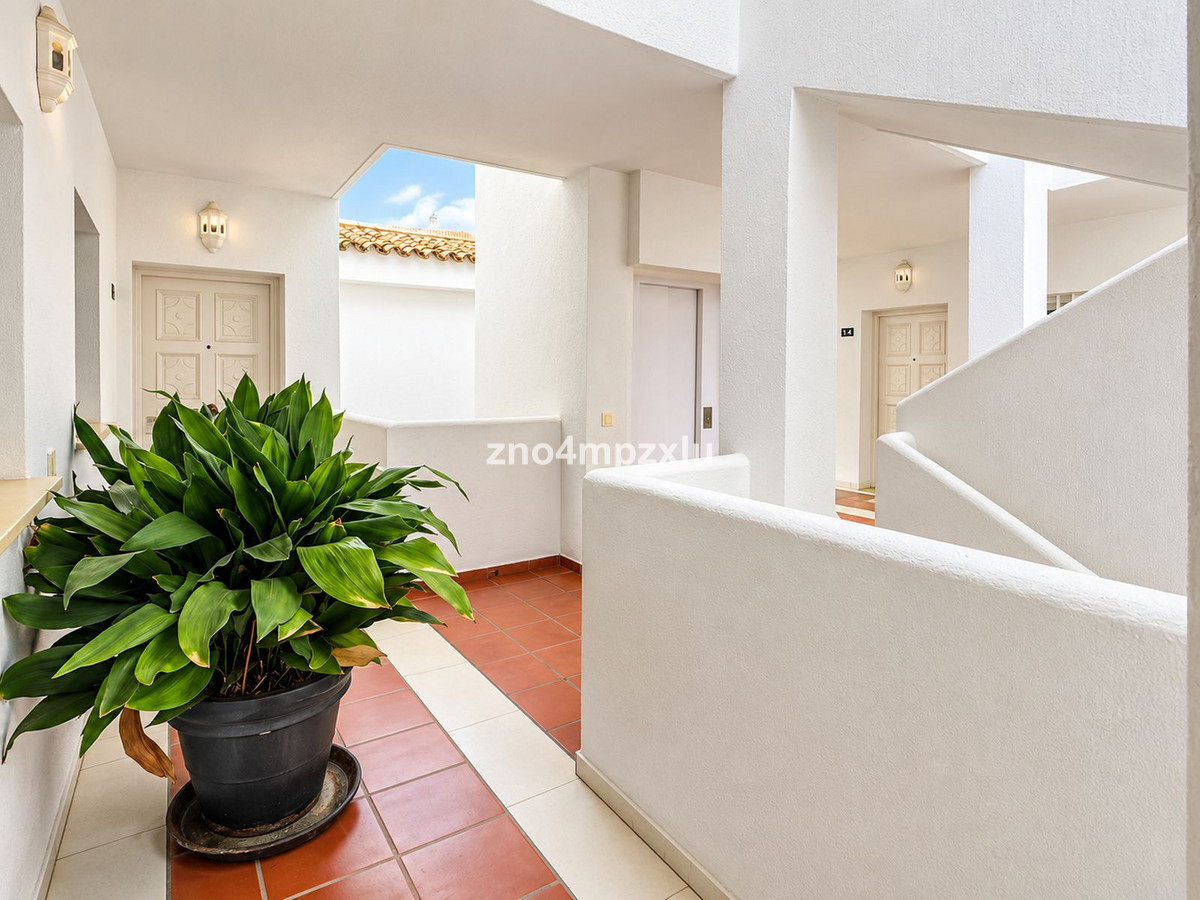 Appartement te koop in The Golden Mile | 2 slaapkamers H5486947