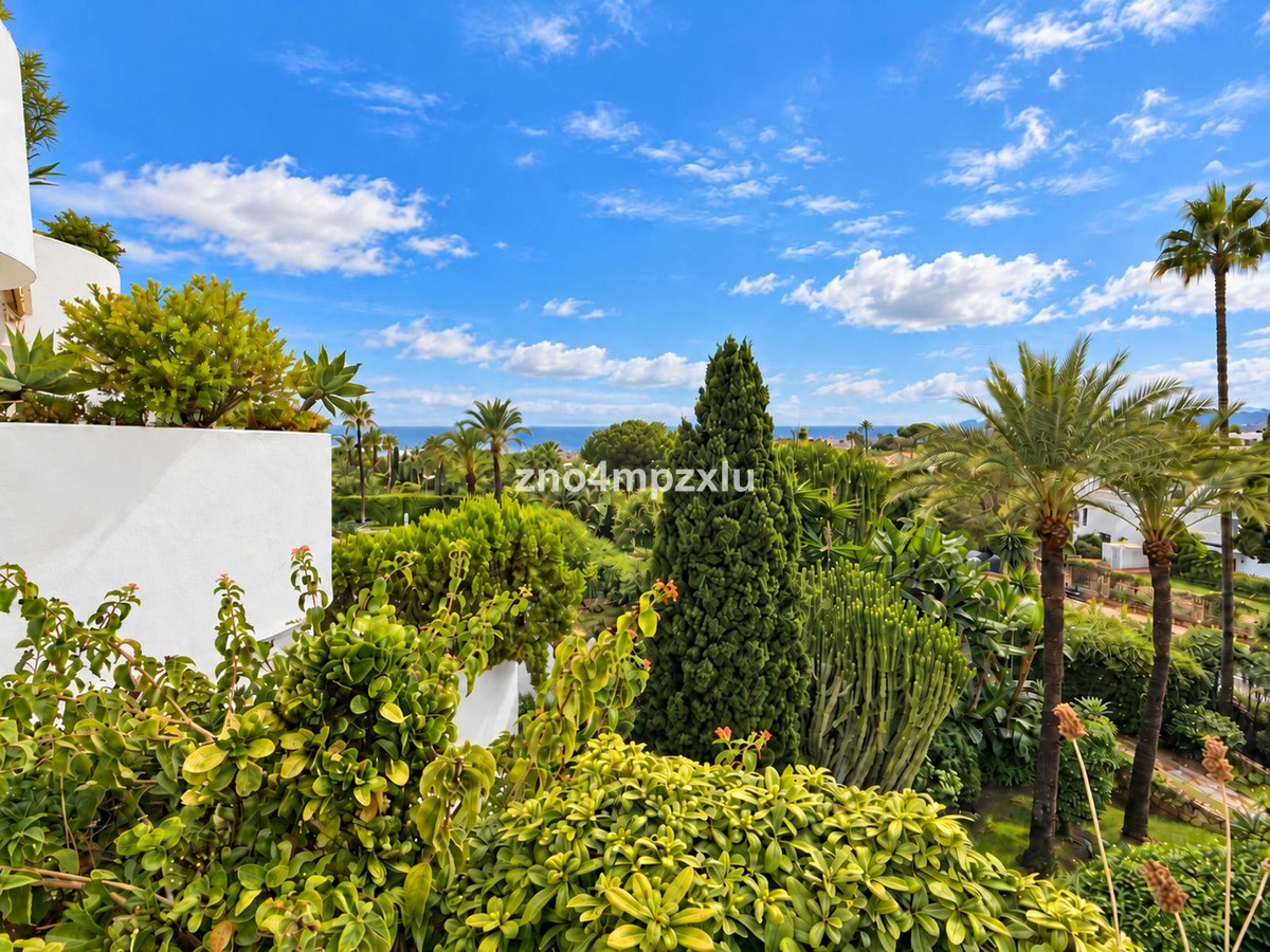 Appartement te koop in The Golden Mile | 2 slaapkamers H5486947