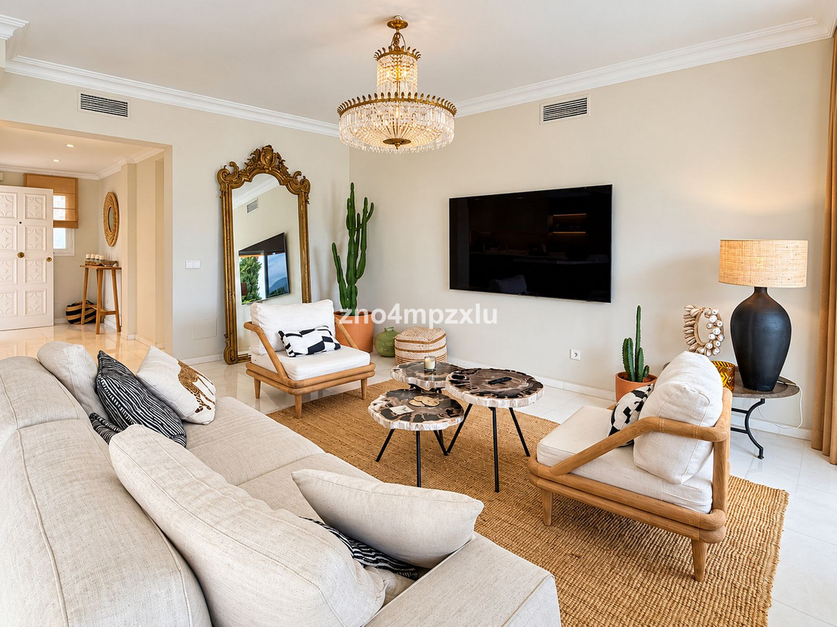 Appartement te koop in The Golden Mile | 2 slaapkamers H5486947