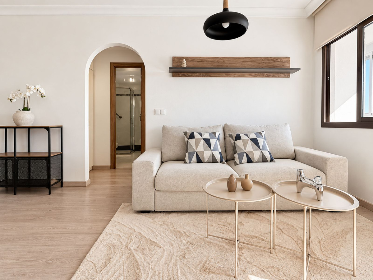 Appartement te koop in The Golden Mile | 1 slaapkamers H5492650