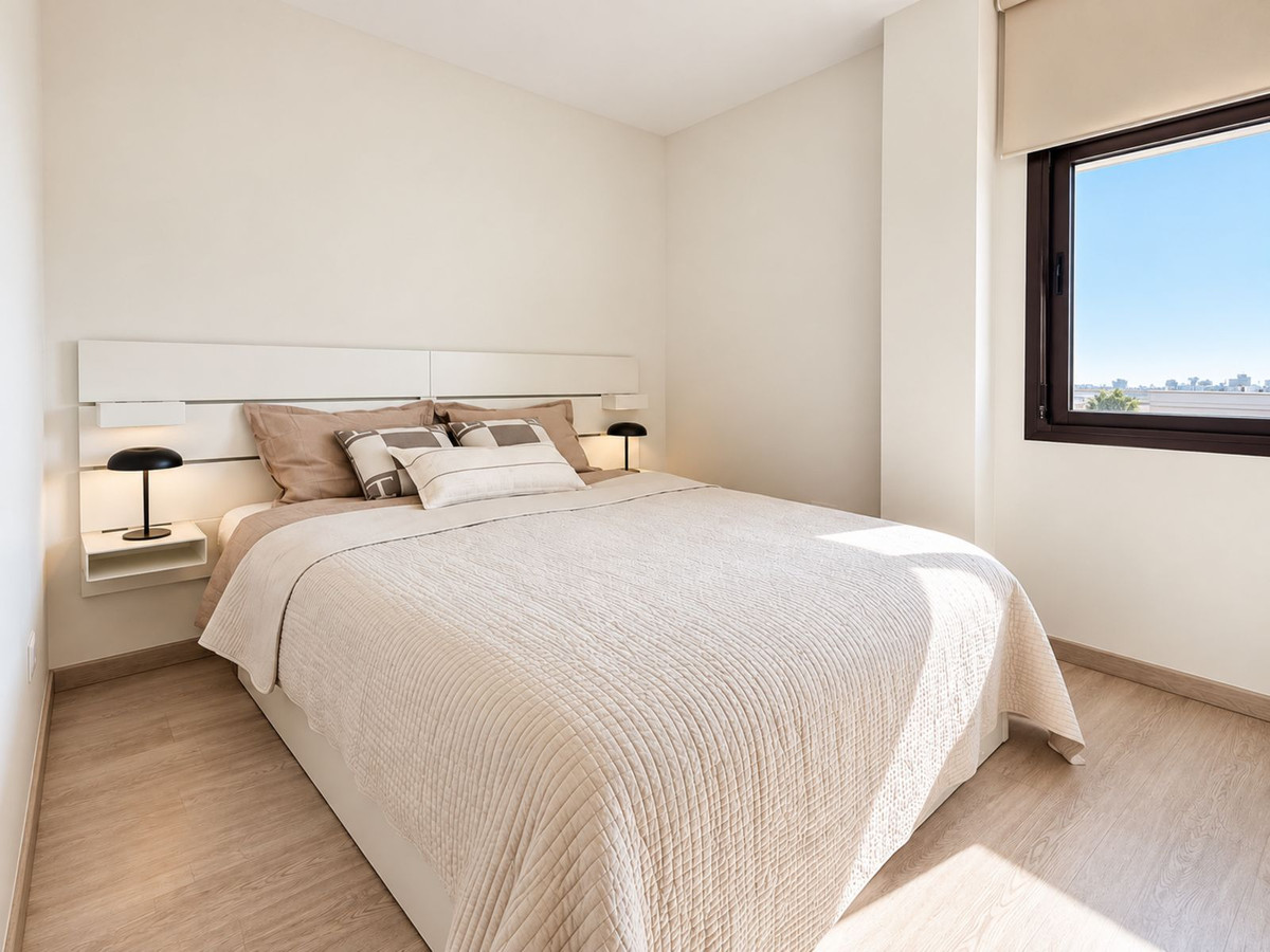 Appartement te koop in The Golden Mile | 1 slaapkamers H5492650