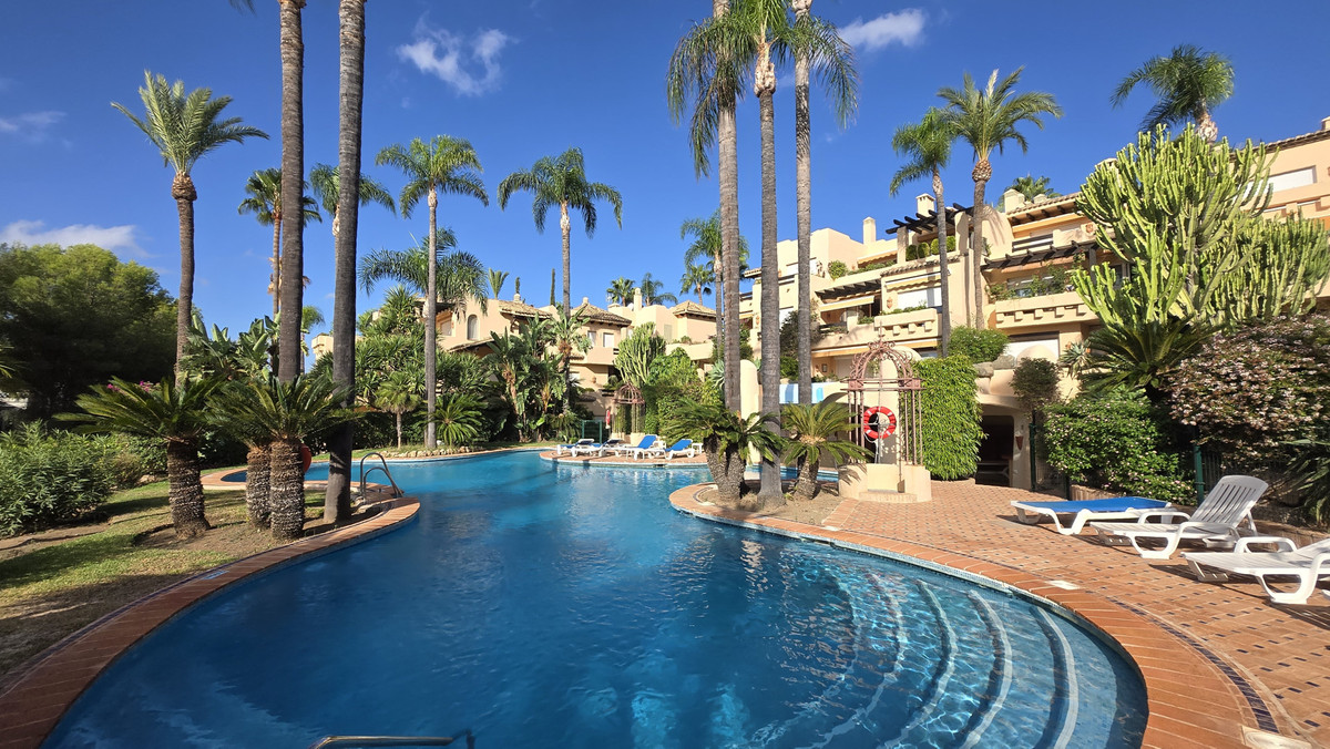 Appartement te koop in The Golden Mile | 2 slaapkamers H5497126