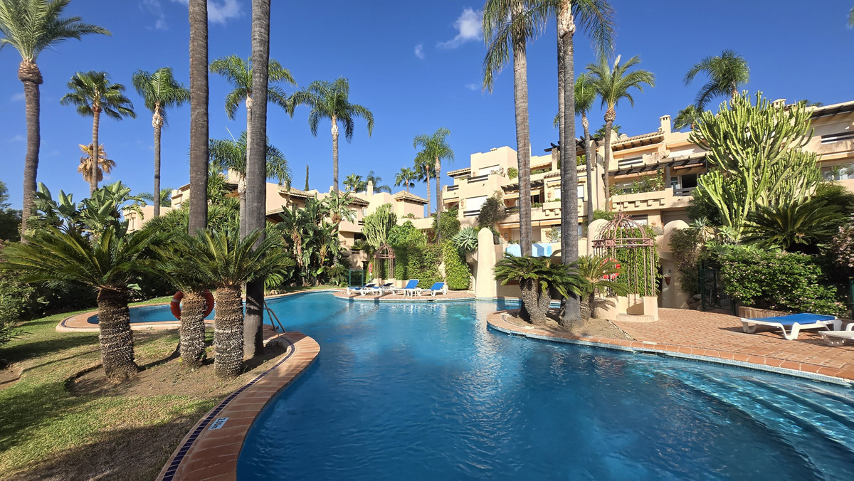 Appartement te koop in The Golden Mile | 2 slaapkamers H5497126