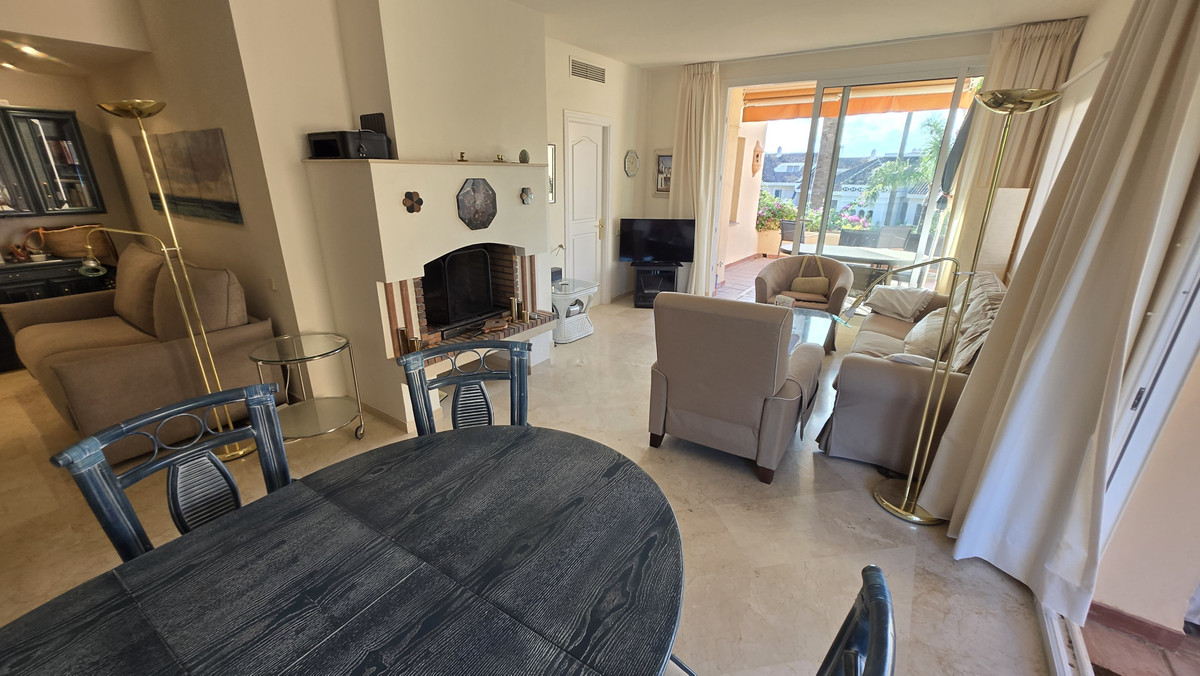 Appartement te koop in The Golden Mile | 2 slaapkamers H5497126