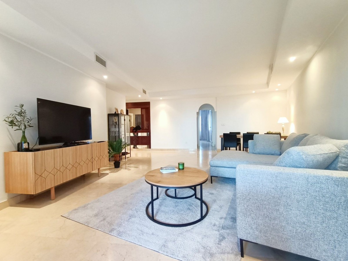 Appartement te koop in The Golden Mile | 3 slaapkamers H5499445