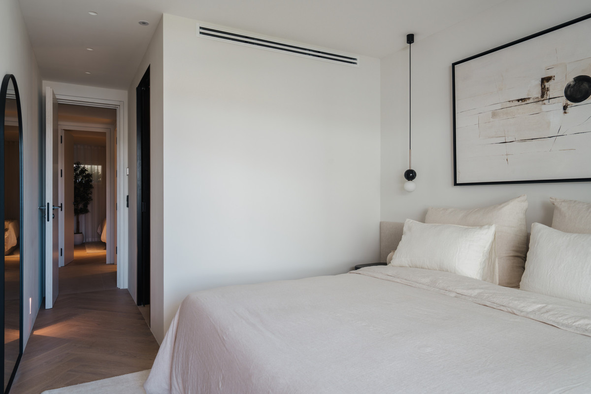 Appartement te koop in The Golden Mile | 2 slaapkamers H5499892
