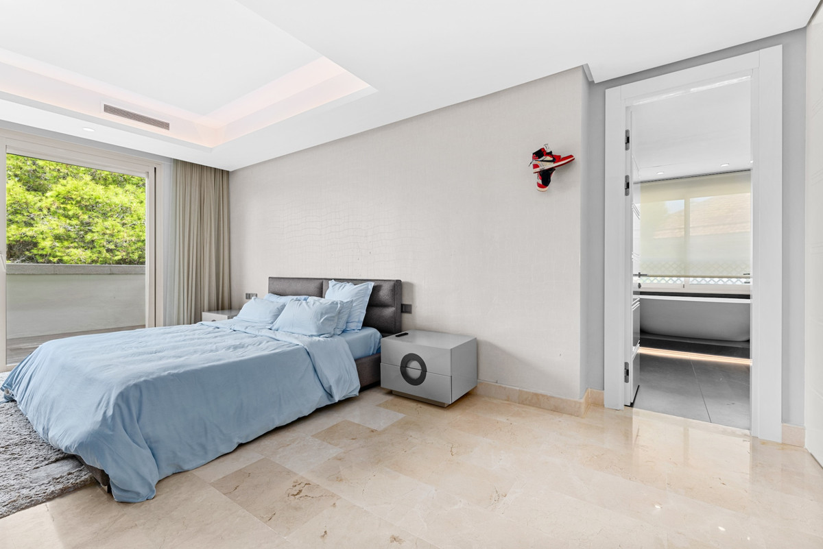Property main view 32