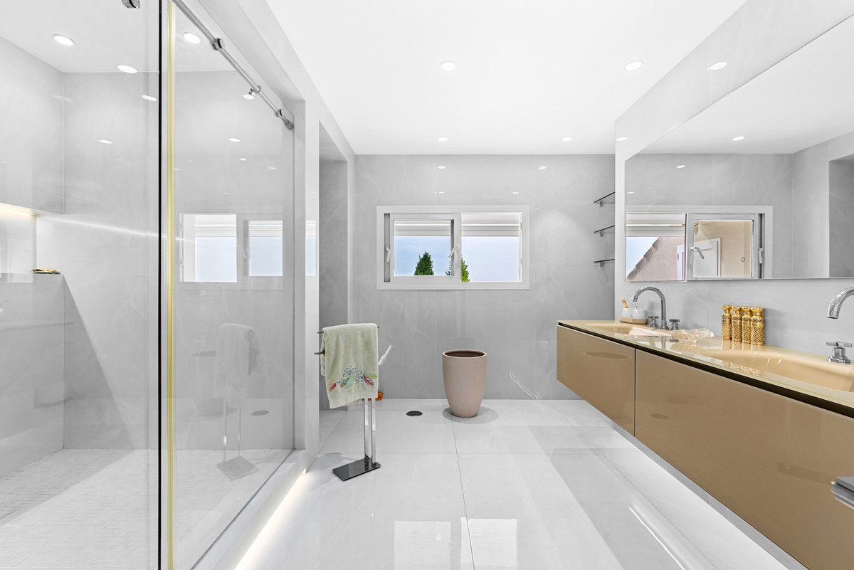 Property main view 37