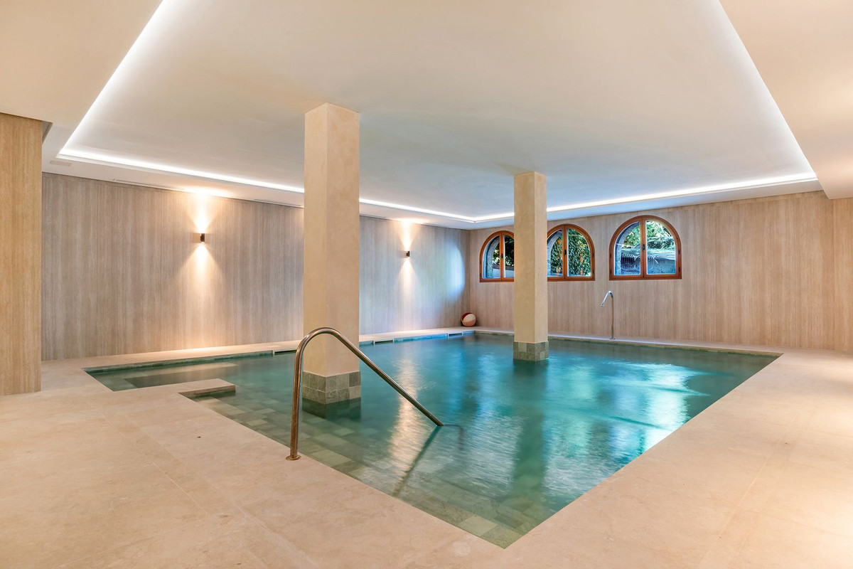Appartement te koop in The Golden Mile | 3 slaapkamers H5515954