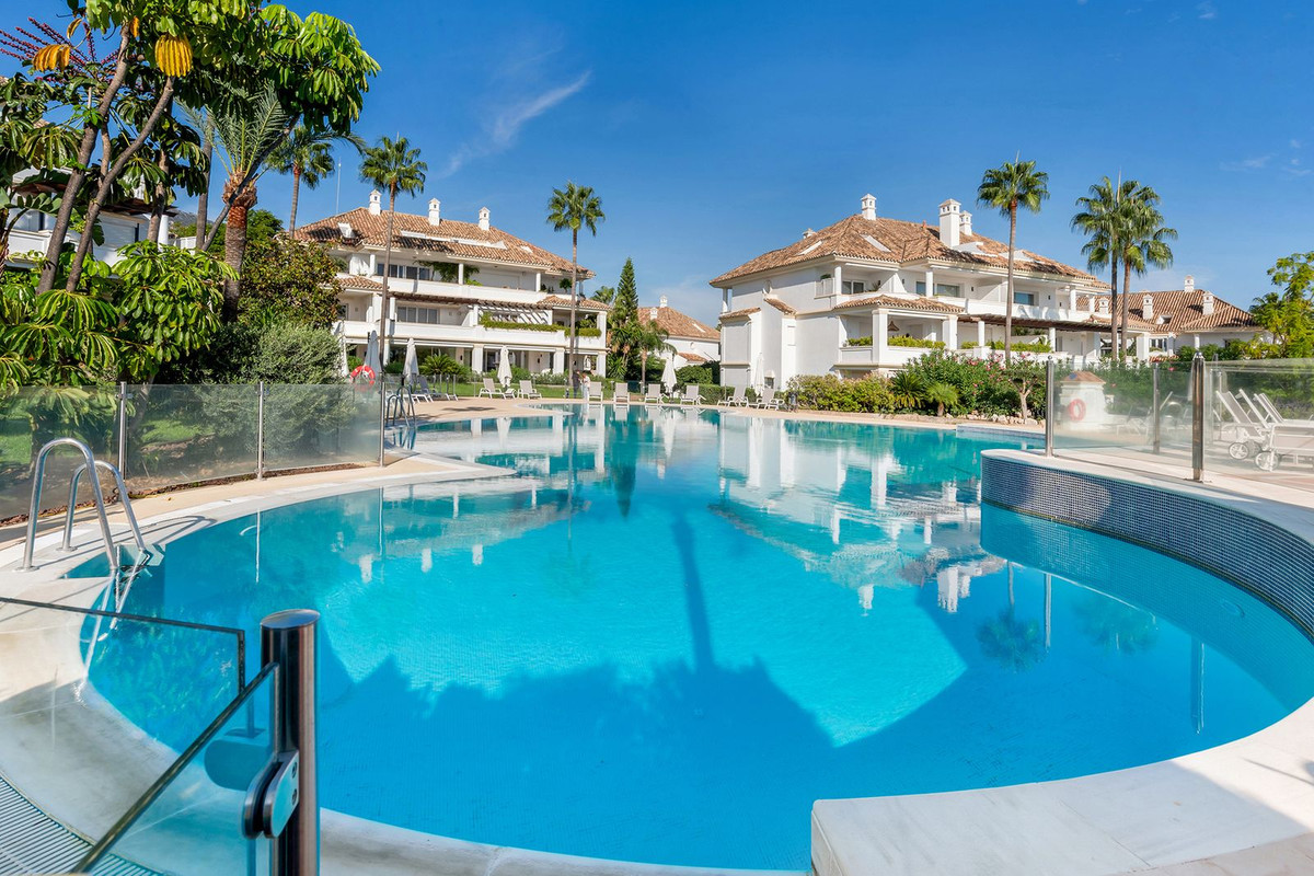 Appartement te koop in The Golden Mile | 3 slaapkamers H5515954