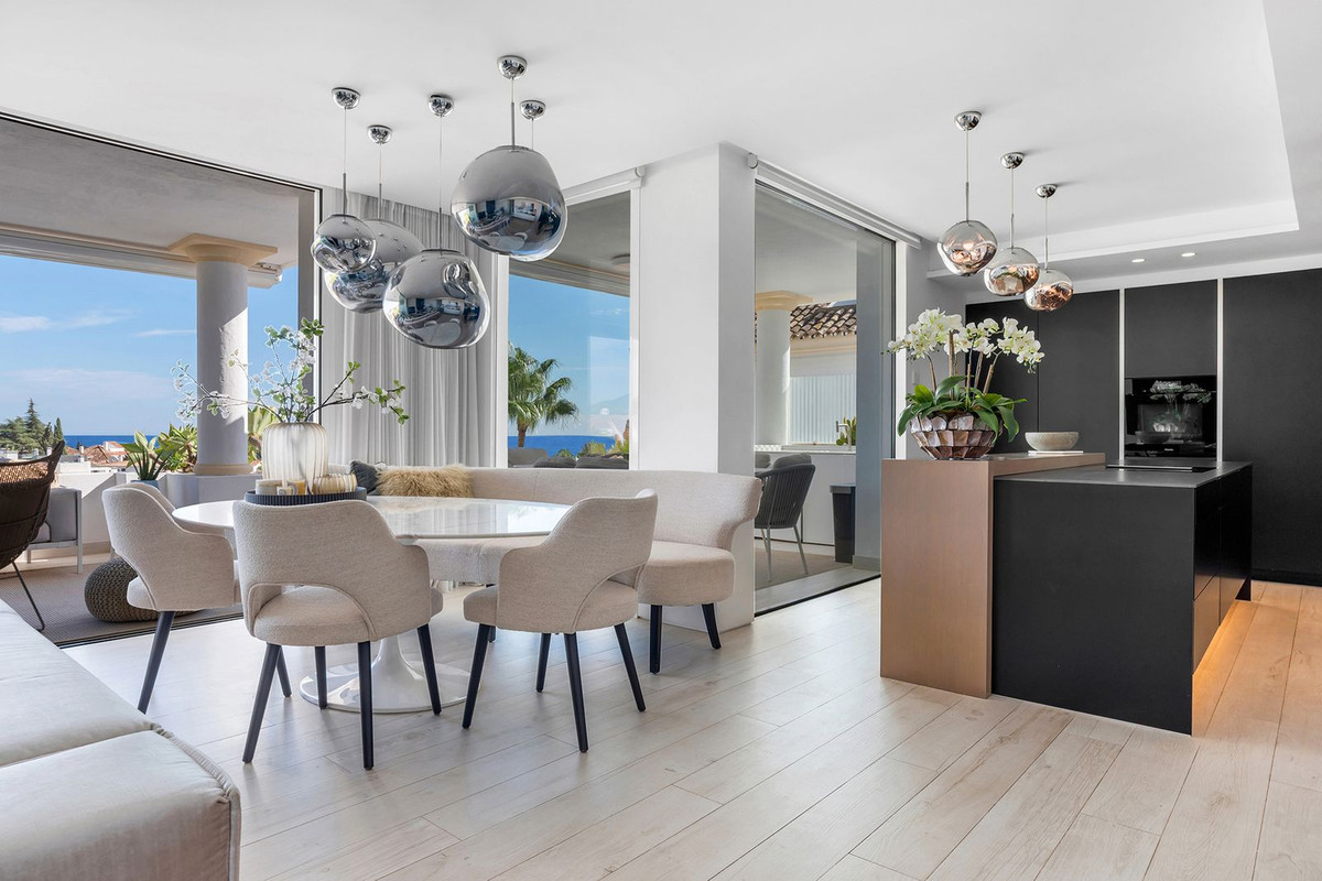 Appartement te koop in The Golden Mile | 3 slaapkamers H5515954