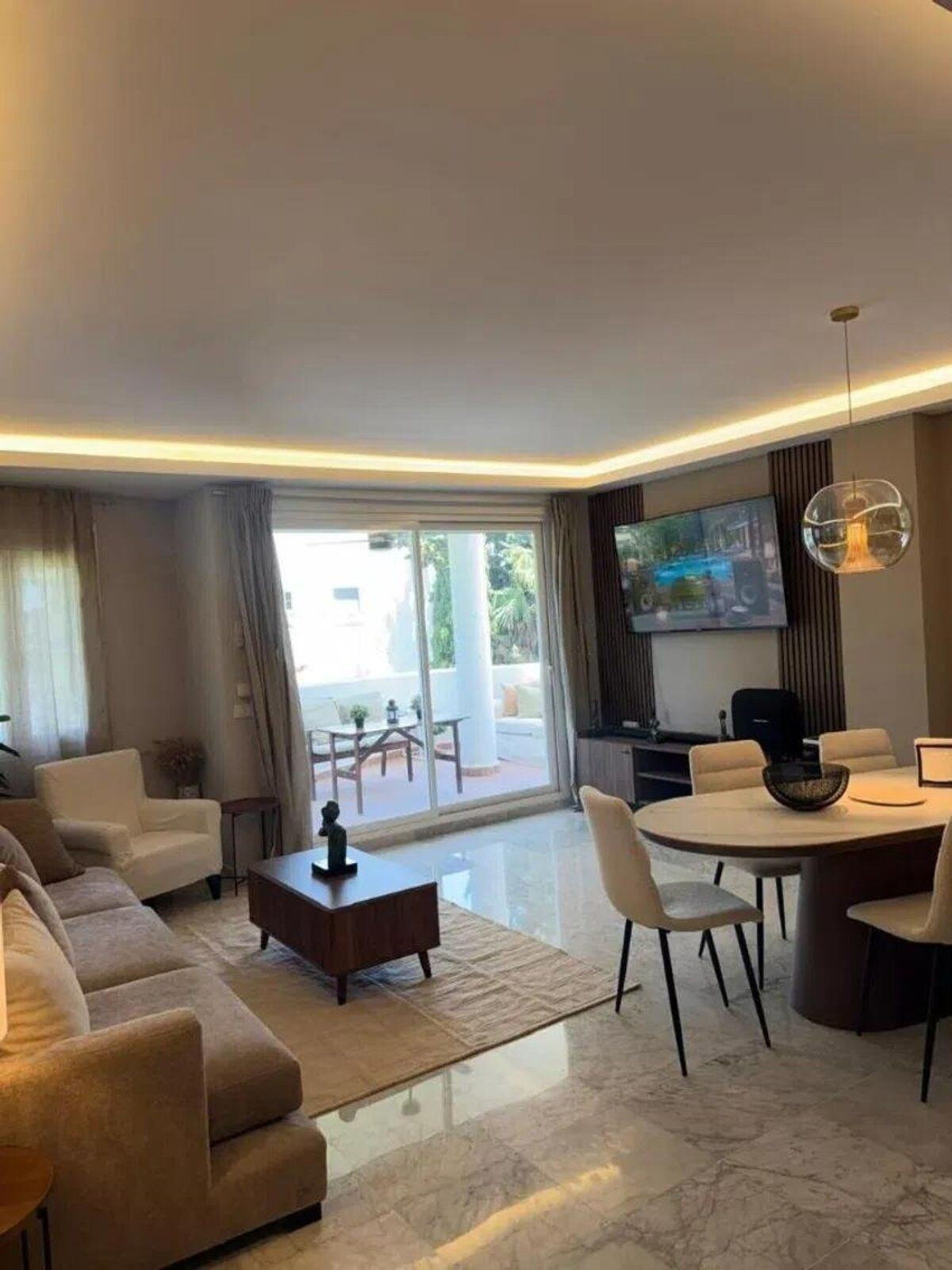 Appartement te koop in The Golden Mile | 3 slaapkamers H5516041