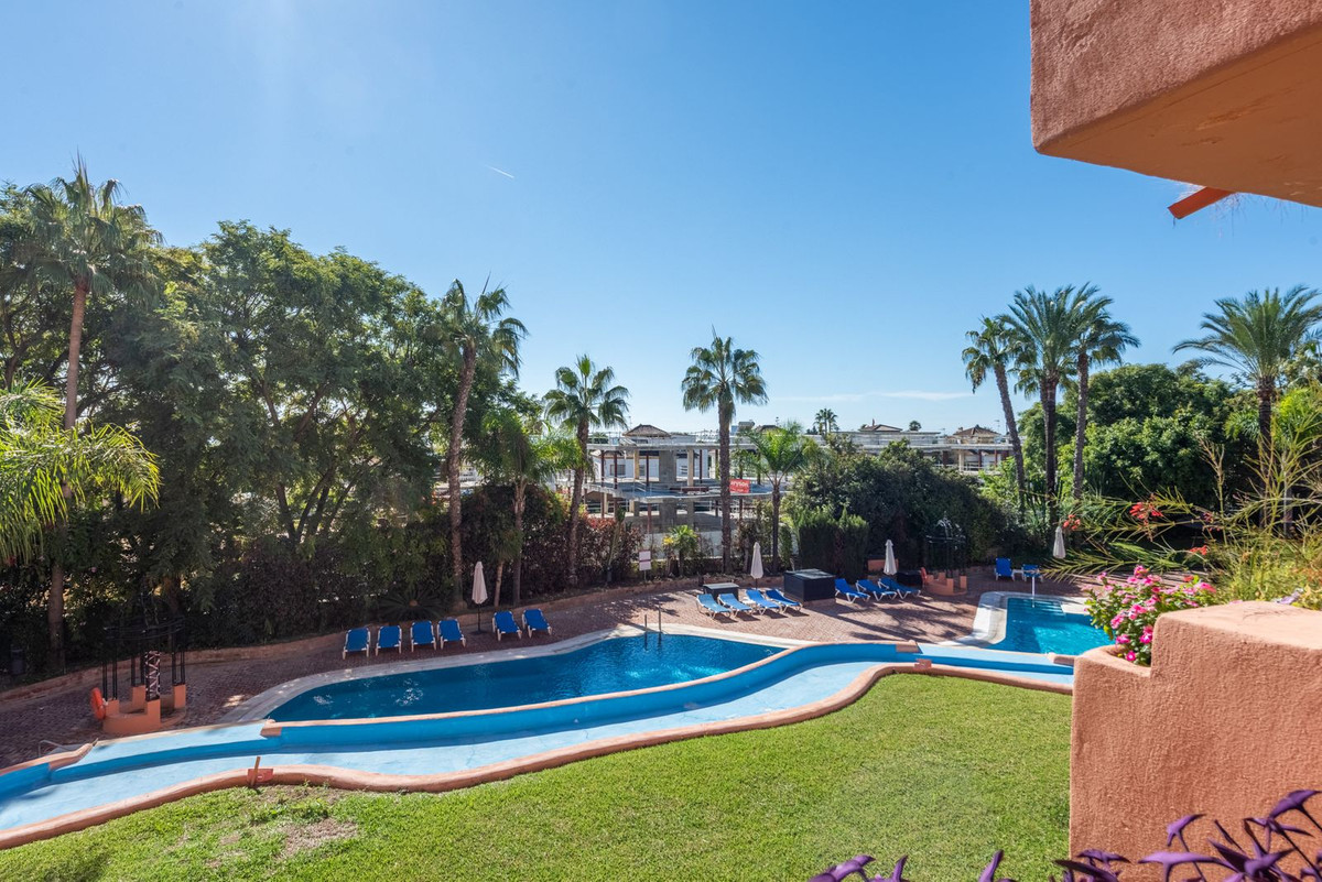 Appartement te koop in The Golden Mile | 2 slaapkamers H5520832