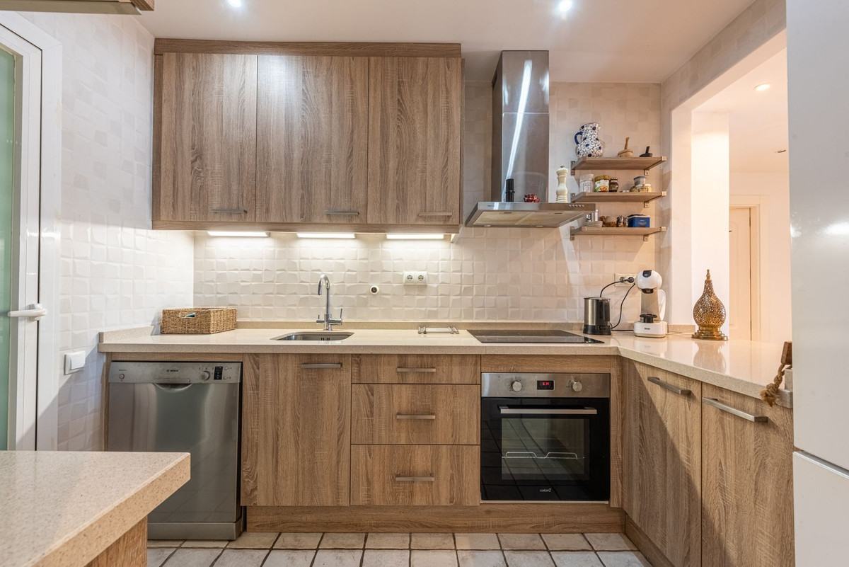 Appartement te koop in The Golden Mile | 2 slaapkamers H5520832
